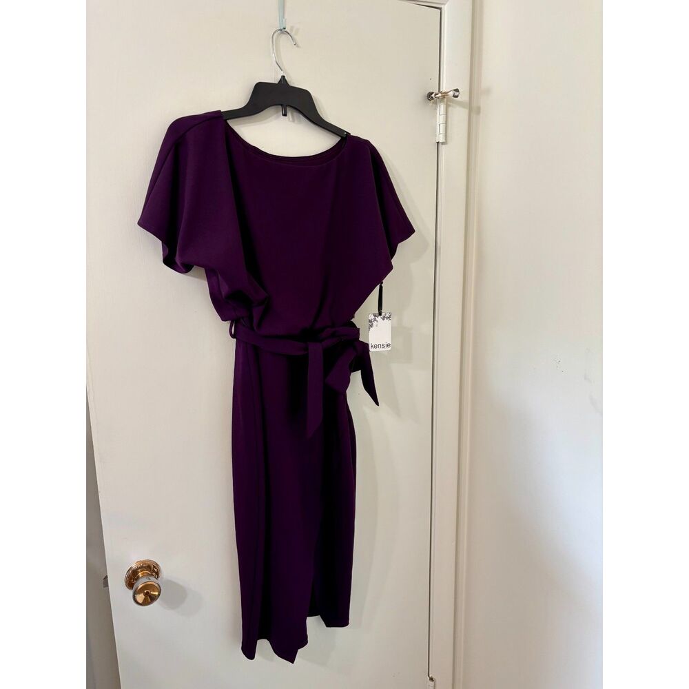 Kensie Dresses NWT Size 8 Purple Tulip Dress with Raglan Sleeves Matching Tie